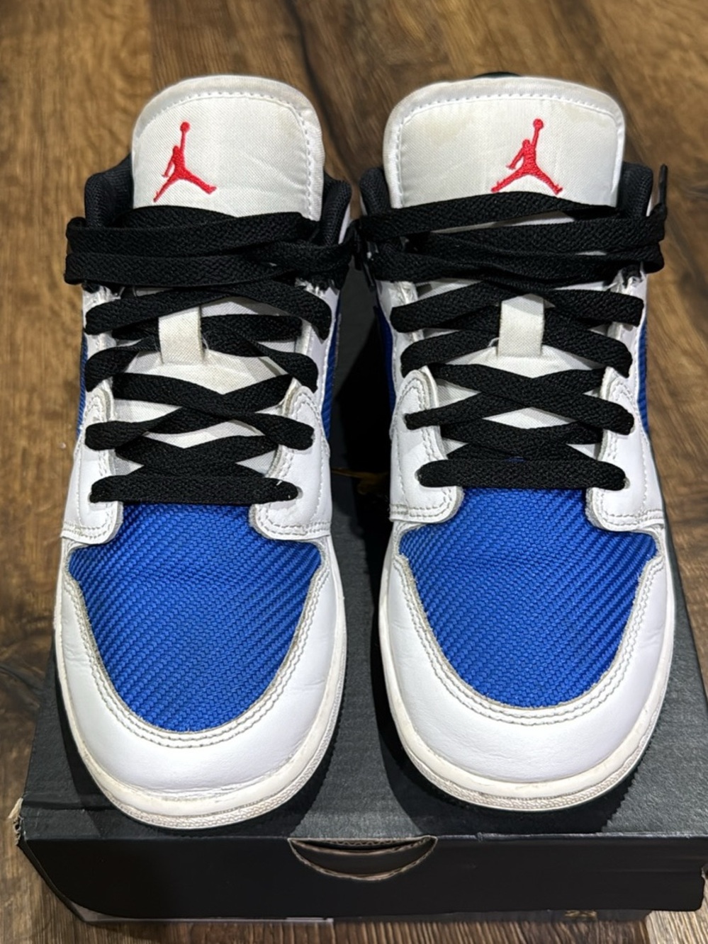 Air Jordan 1 Low SE Royal Blue